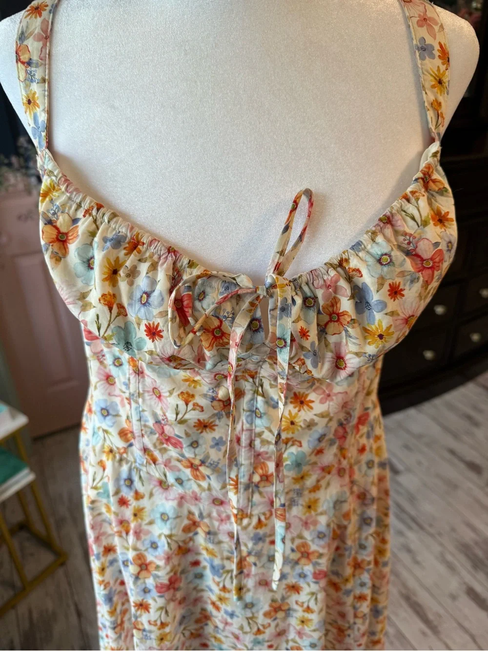 NWOT Petal & Pup Cream Floral-Accented Sundress - Picture 4 of 8